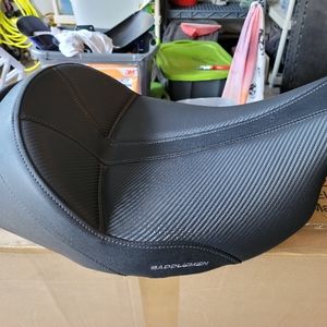 COPY - NWOT Saddlemen Motorcycle Seat